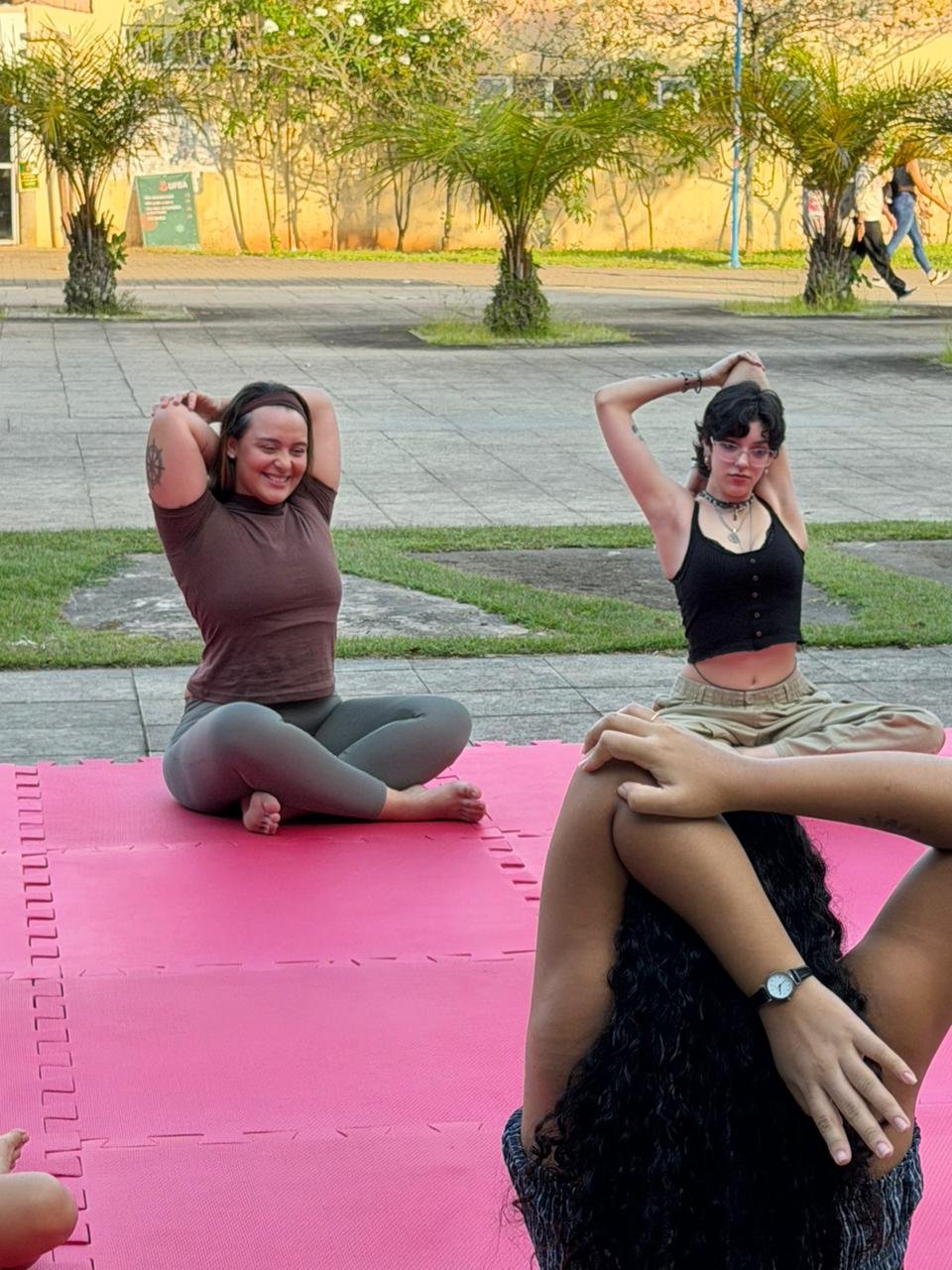 ft21